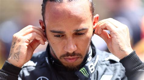 do f1 drivers listen to music while driving: A Musical Journey Through The Circuit