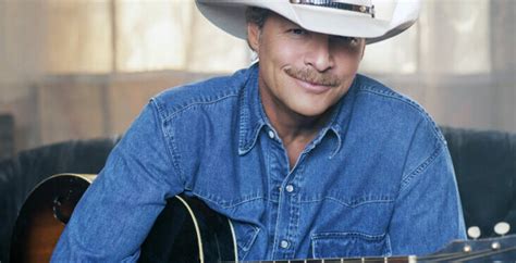 who is considered the king of country music: Is it about more than just his songs?